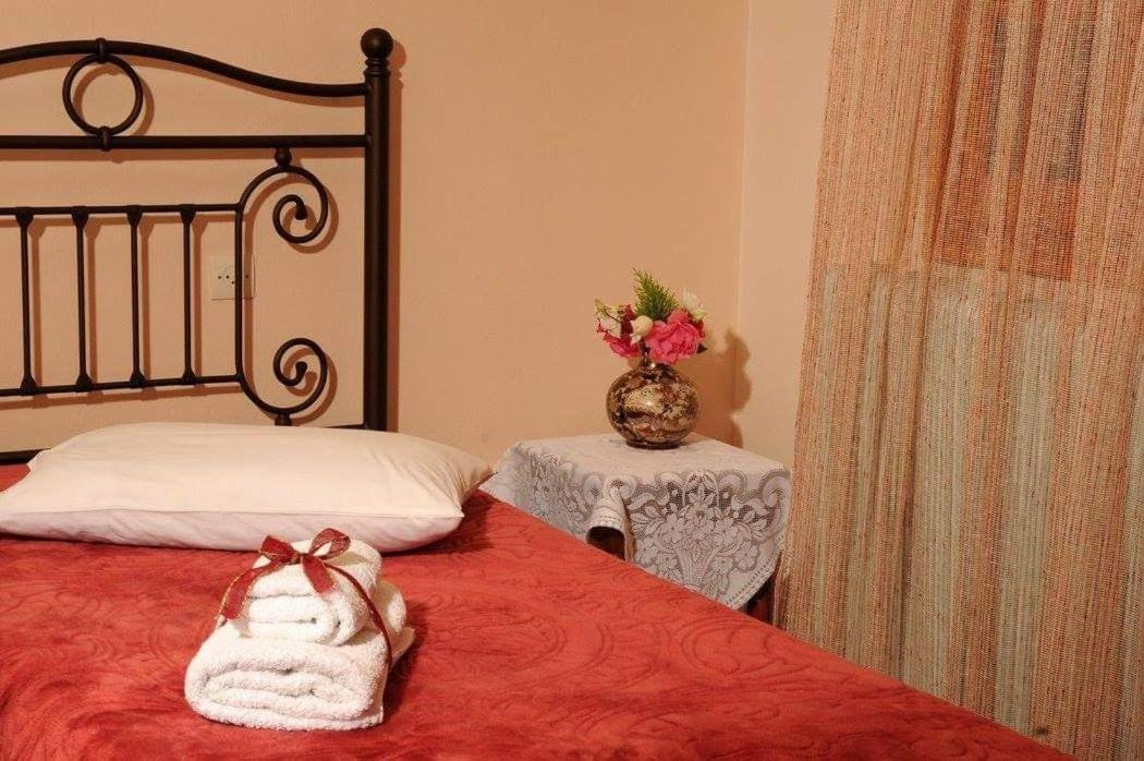 Chrysoula'S Guests Hotel Ioannina Exterior photo